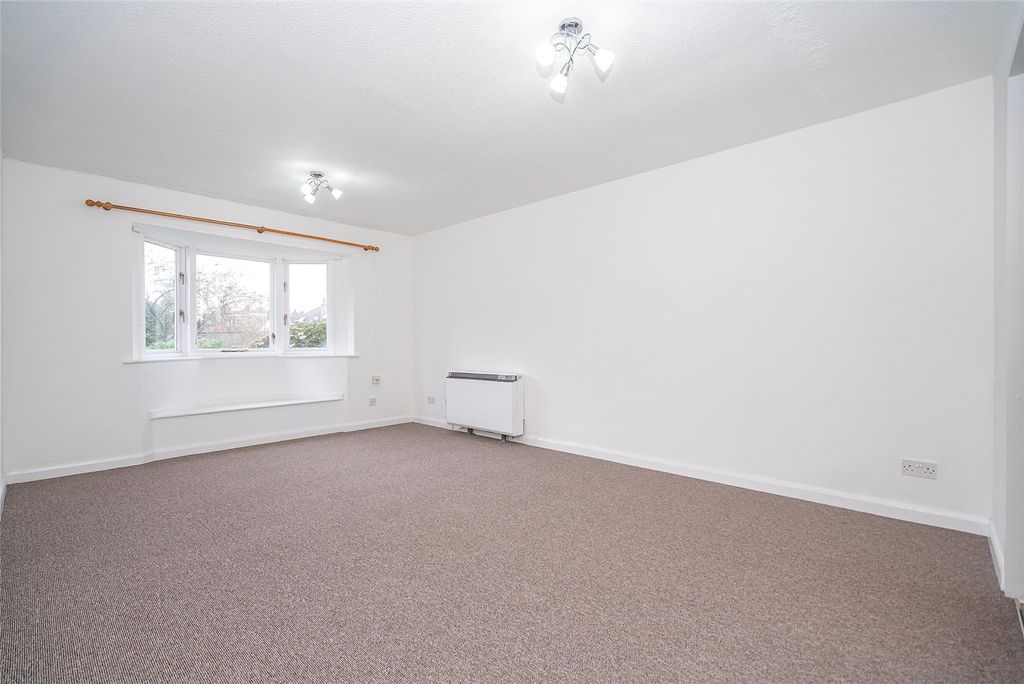 Property photo 2 of 19 Reception A