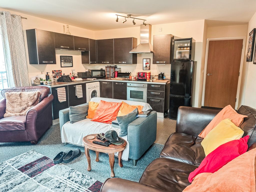 Property photo 3 of 6 Image 2