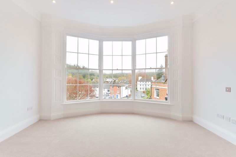 Property photo 3 of 14 Photo 2