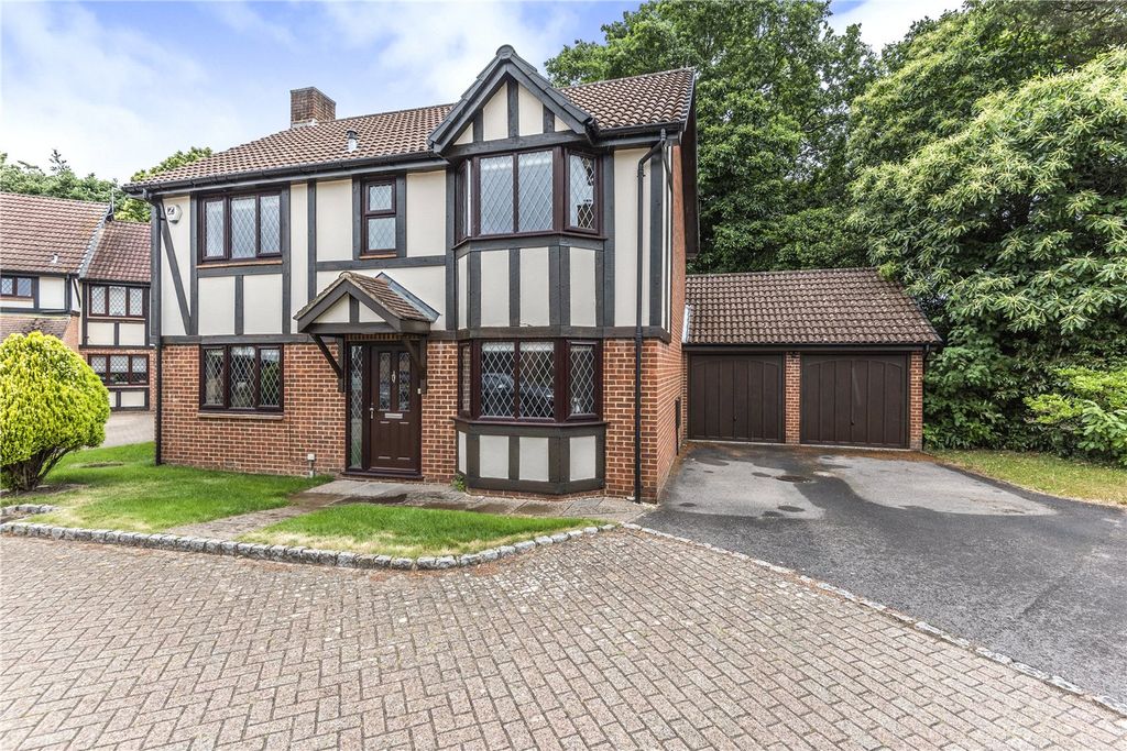 Property photo 1 of 17 Picture No. 21