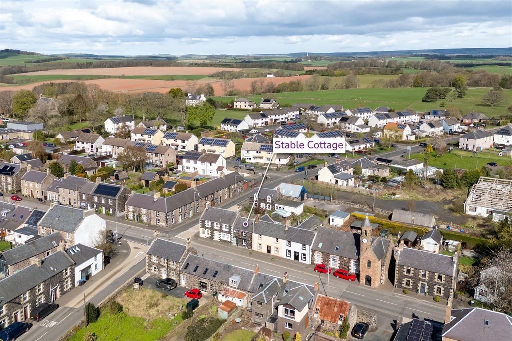 Property photo 1 of 31 Stable_Cottage_Gordon-1.Jpg