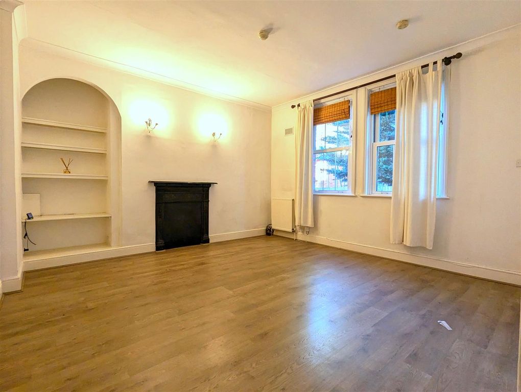 Property photo 2 of 7 Pxl_20241022_083545876.Jpg