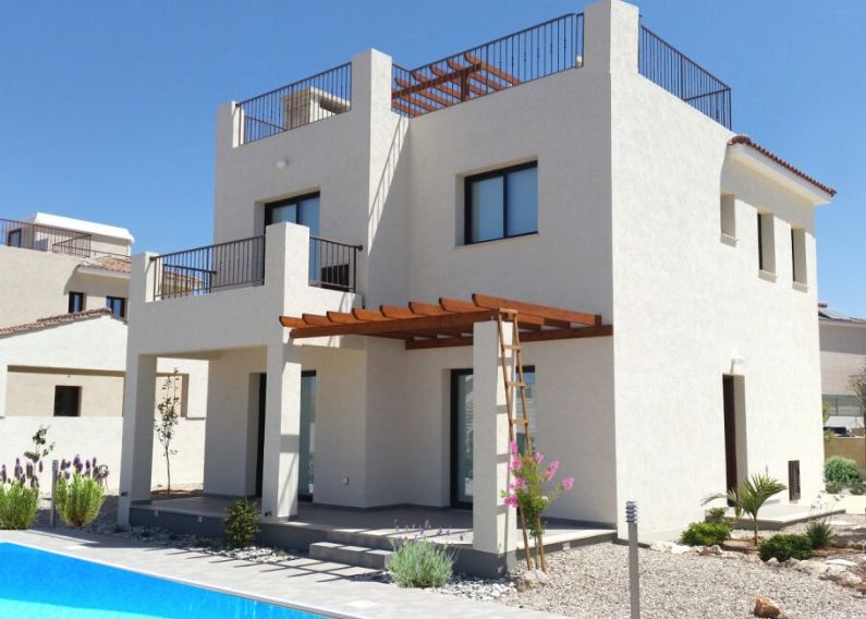 Property photo 1 of 20