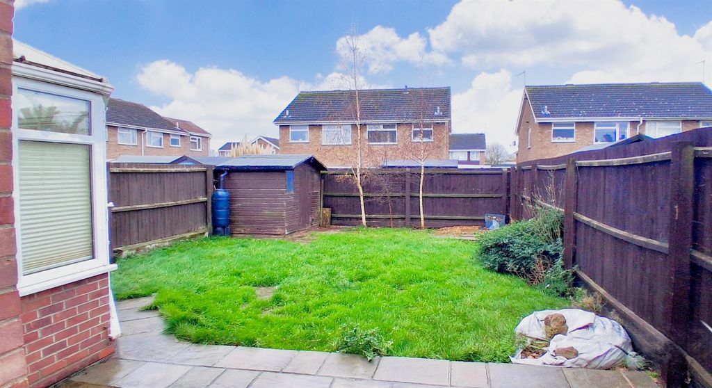 Property photo 2 of 15