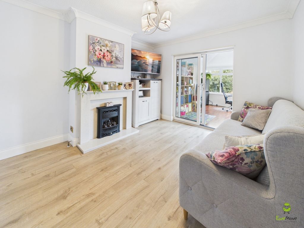 Property photo 2 of 24 Presented By Clinton At Ewemove Bexleyheath And Da