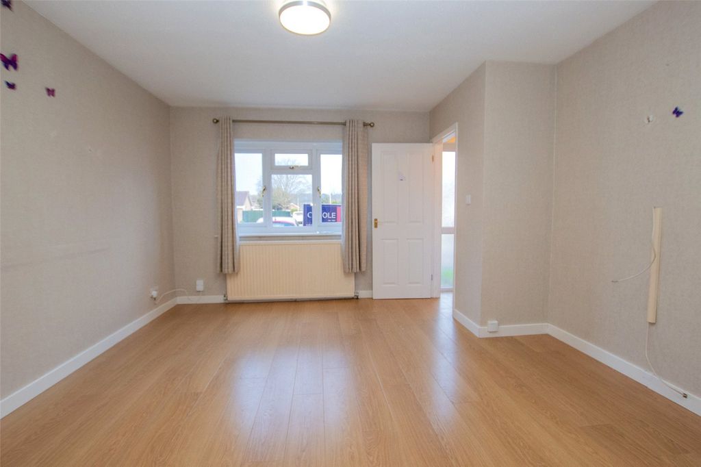 Property photo 3 of 19 Picture No. 11