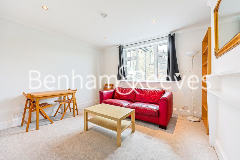 Property photo 2 of 11