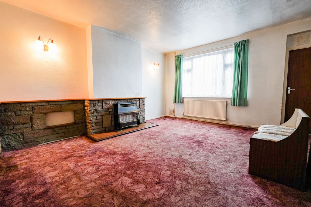 Property photo 2 of 19 Dsc08501