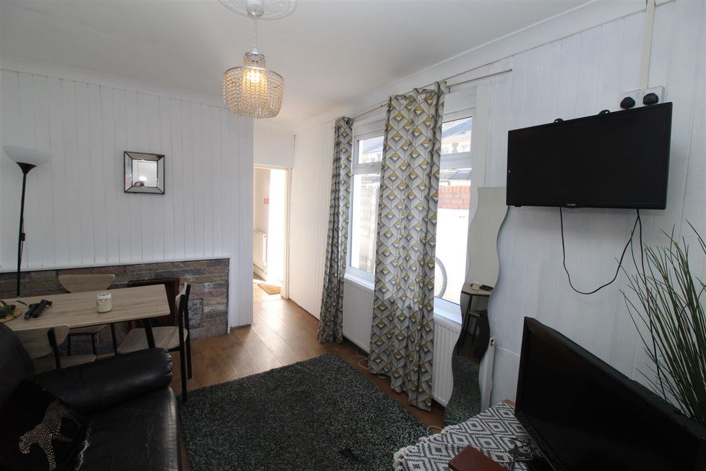 Property photo 2 of 20 Img_7002.Jpg