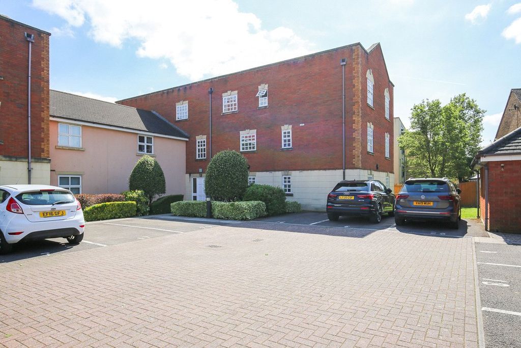 Property photo 1 of 13 Picture No. 17