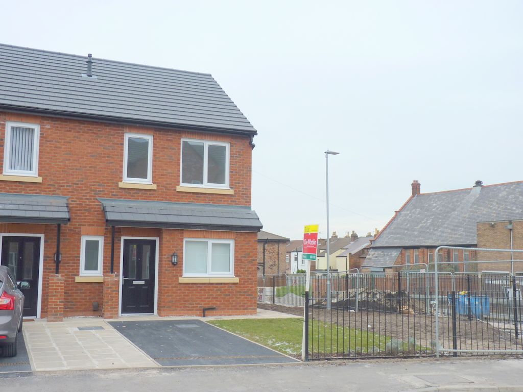 Property photo 1 of 11