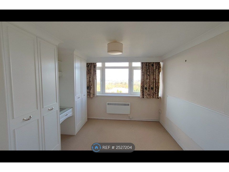 Property photo 3 of 12 Bedroom 2