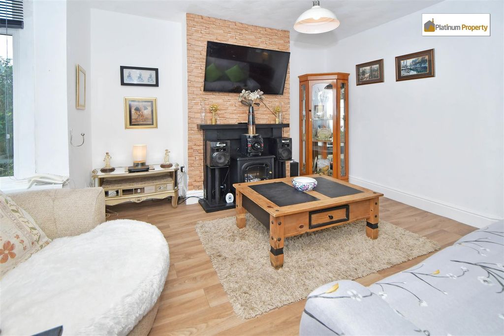 Property photo 1 of 16 Rah_0608.Jpg