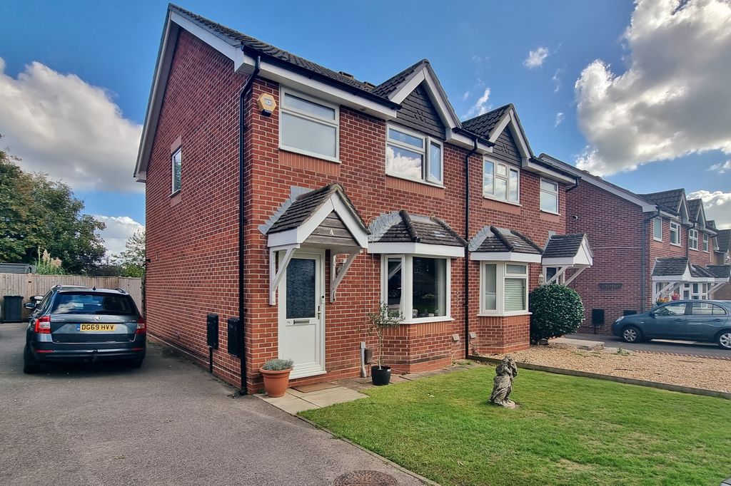 Property photo 1 of 13
