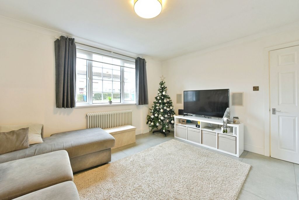 Property photo 2 of 14 Pbox-Img.Jpg