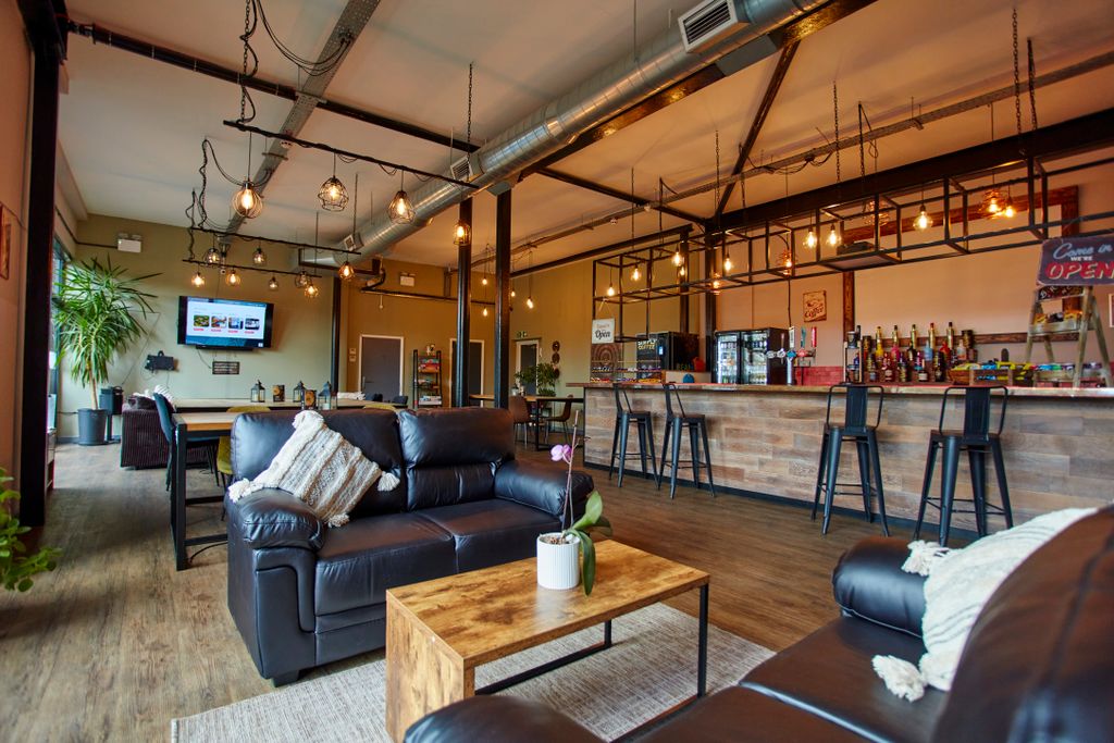 Property photo 3 of 9 Image