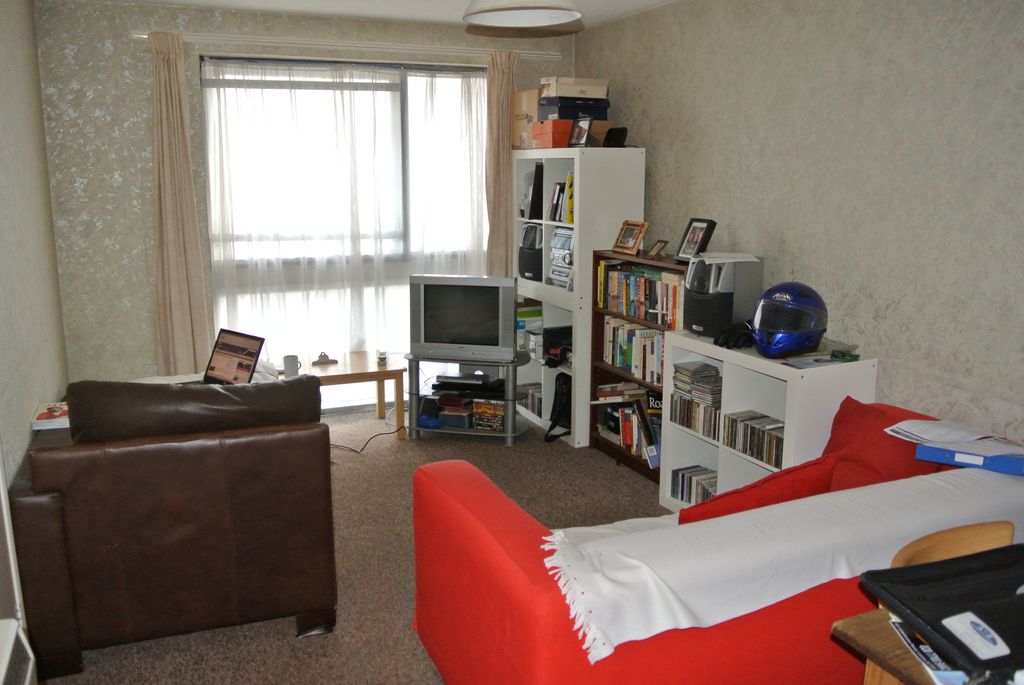 Property photo 2 of 7