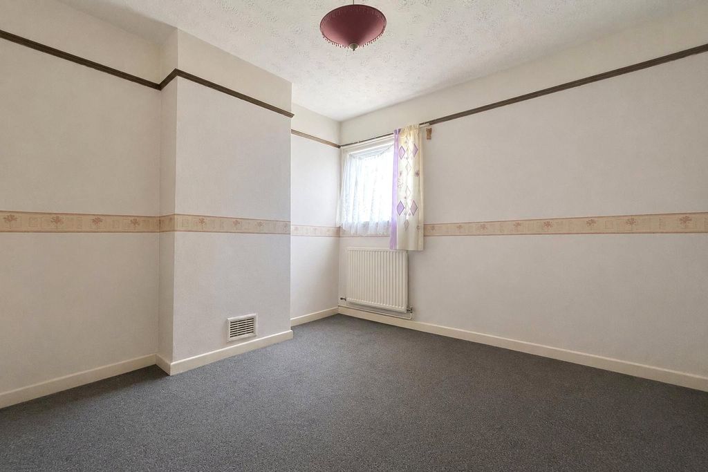 Property photo 3 of 9 Picture No. 07