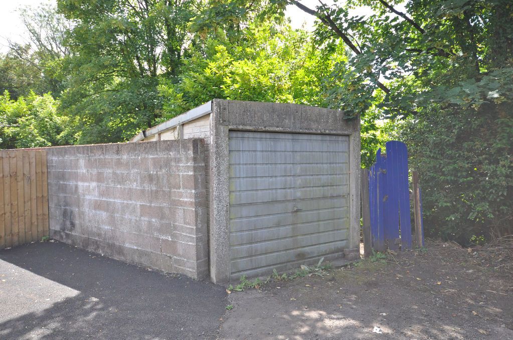 Property photo 2 of 18 Photo 17
