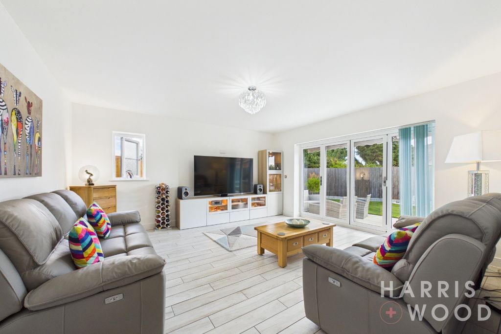 Property photo 3 of 24 5597244