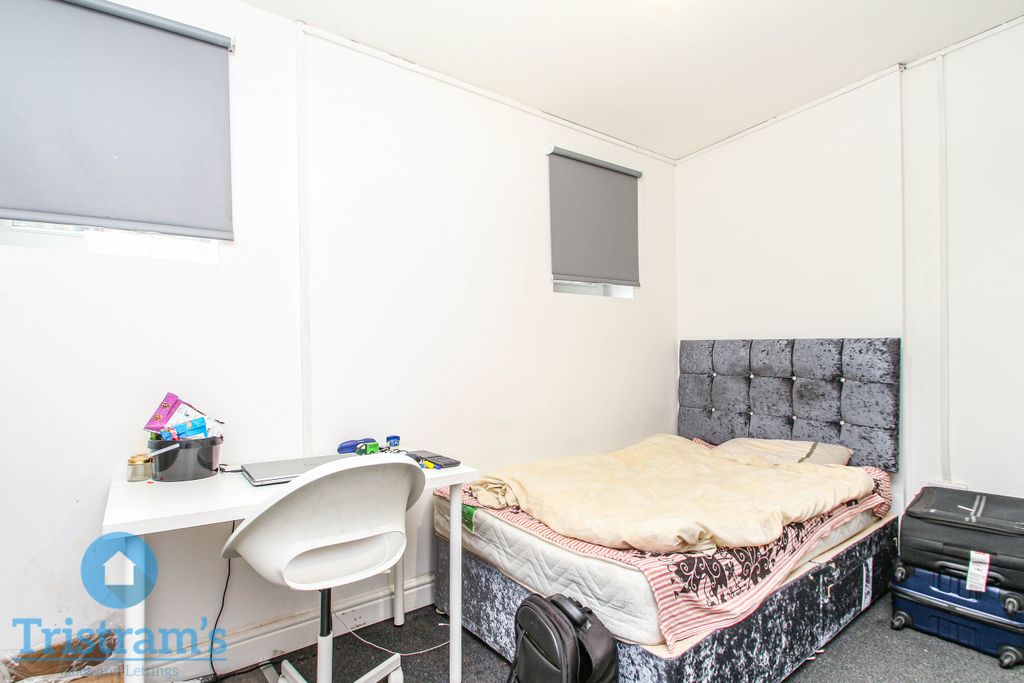 Property photo 1 of 6 Img_3584