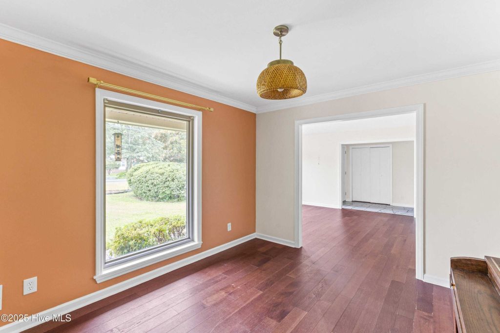 Property photo 3 of 23 <Alttext/>