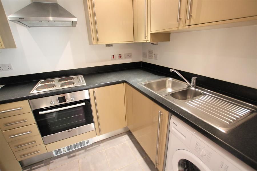 Property photo 3 of 6