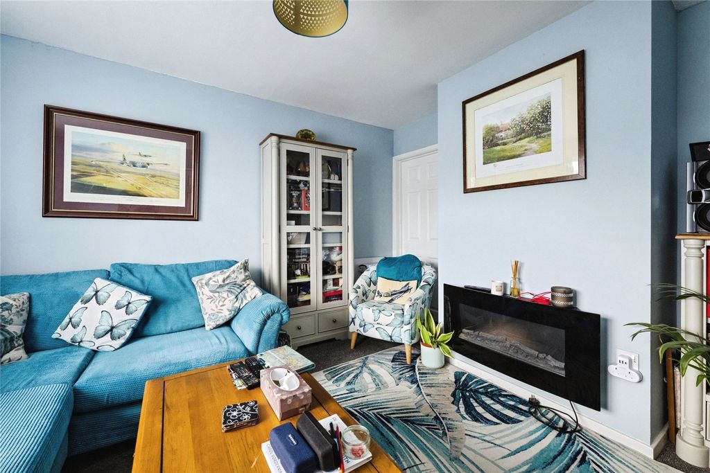 Property photo 3 of 14 Picture No. 02