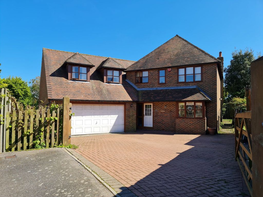 Property photo 1 of 46