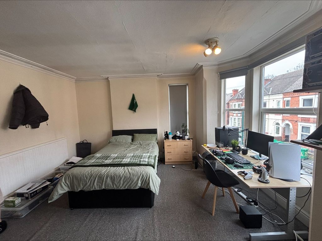 Property photo 3 of 6 Picture No. 26