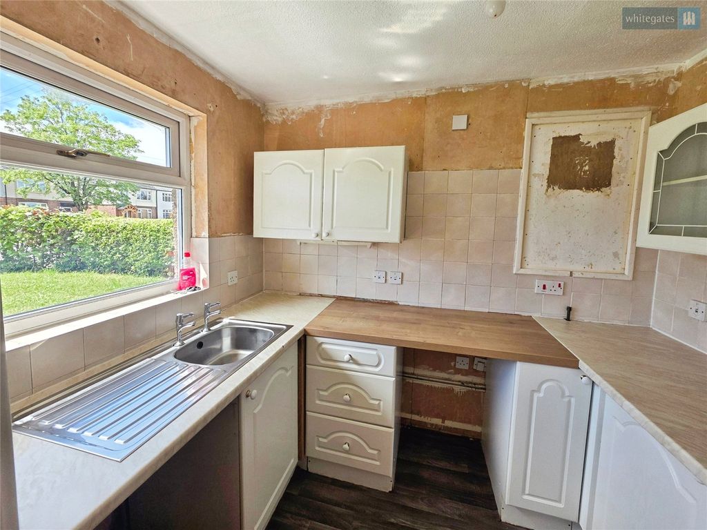 Property photo 3 of 9 Picture No. 22
