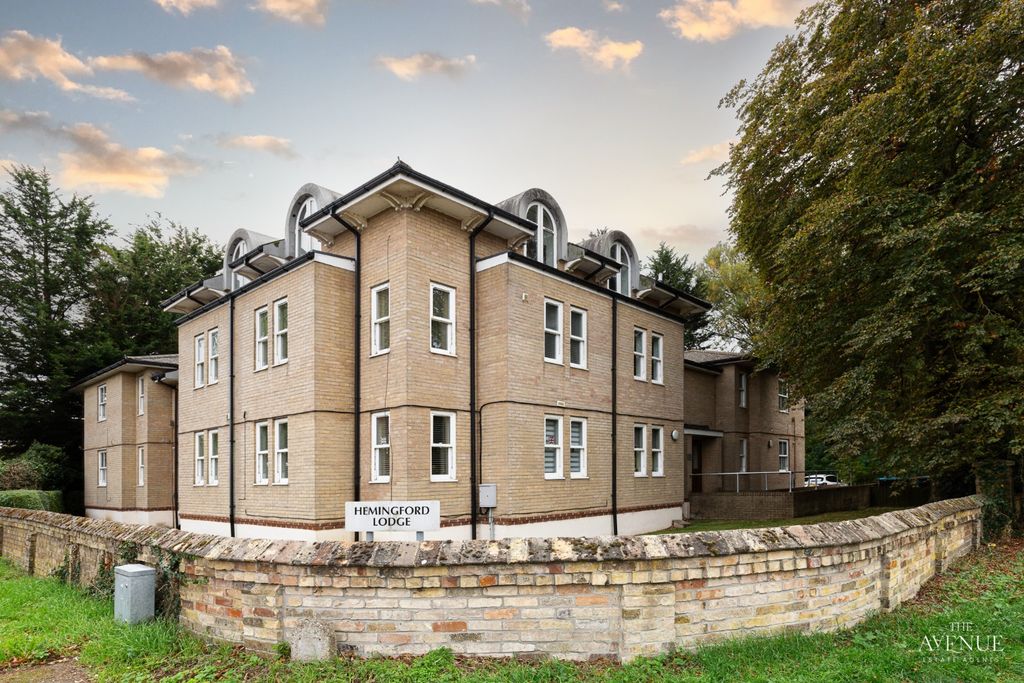 Property photo 1 of 20 4603261