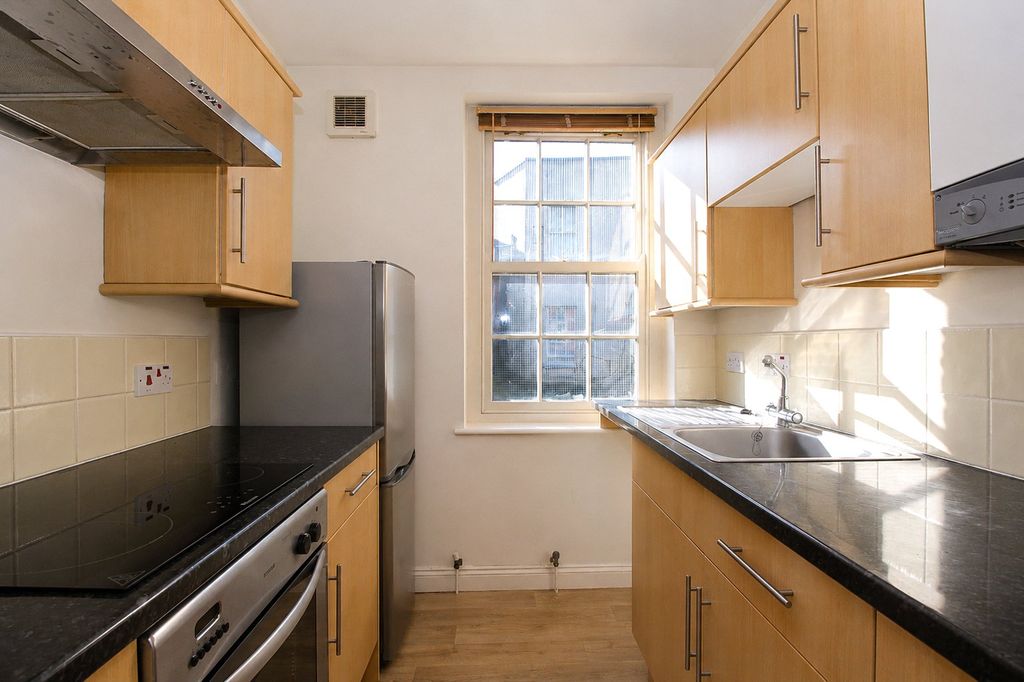 Property photo 2 of 5 Picture No. 05