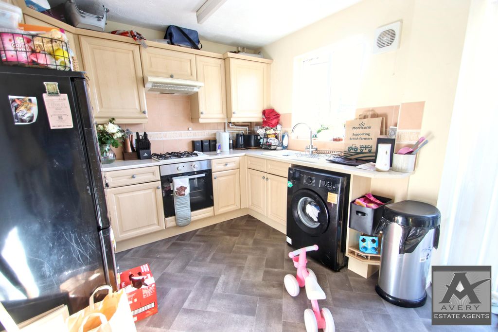 Property photo 2 of 12 Gallery