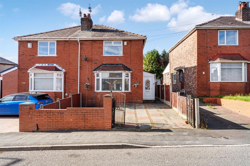 Property photo 1 of 22 157 Cross Lane-34.Jpg