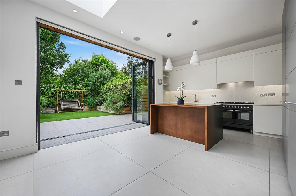 Property photo 1 of 17 Fbl -  Rowan Road - Kitchena3 (1).Jpg