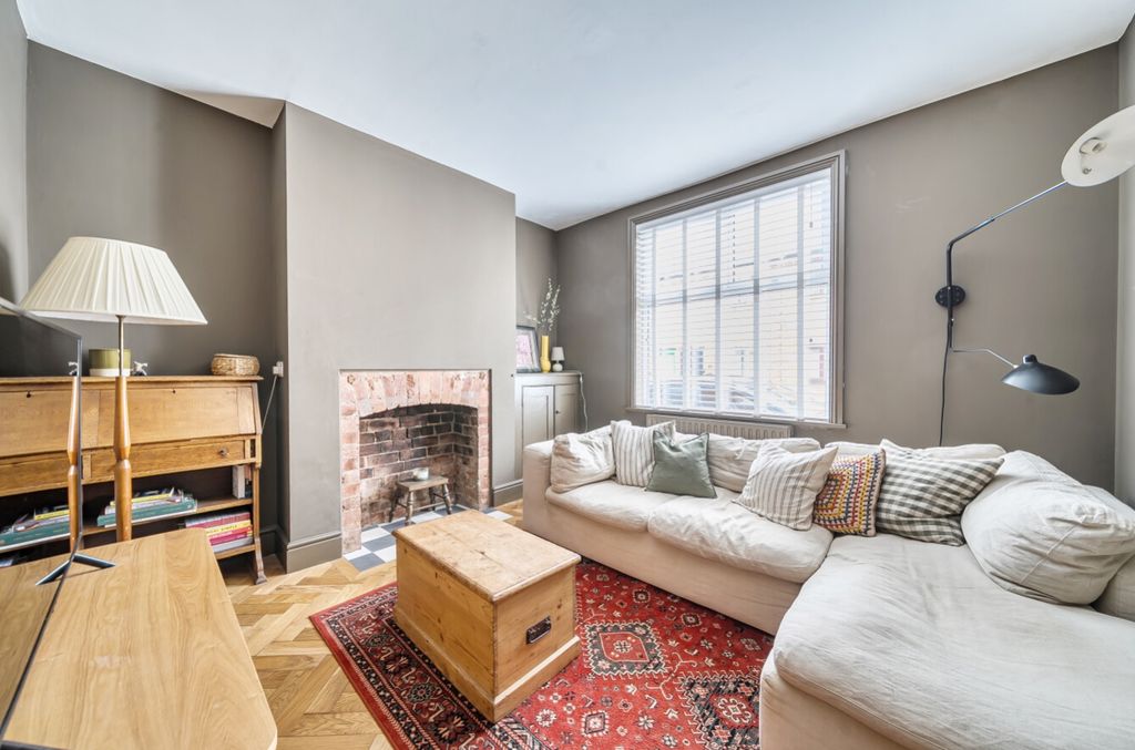 Property photo 2 of 11 1429197-6-69B4484c8A796