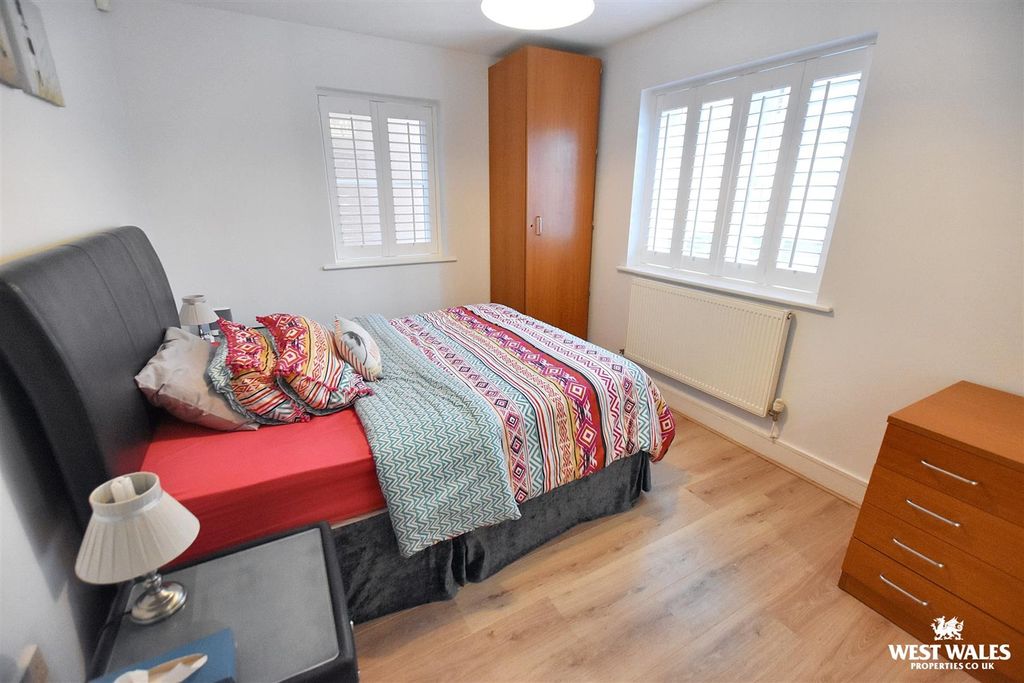 Additional image 9 of 2 bed flat for saleRhodewood House Apartments, St. Brides Hill, Saundersfoot SA69