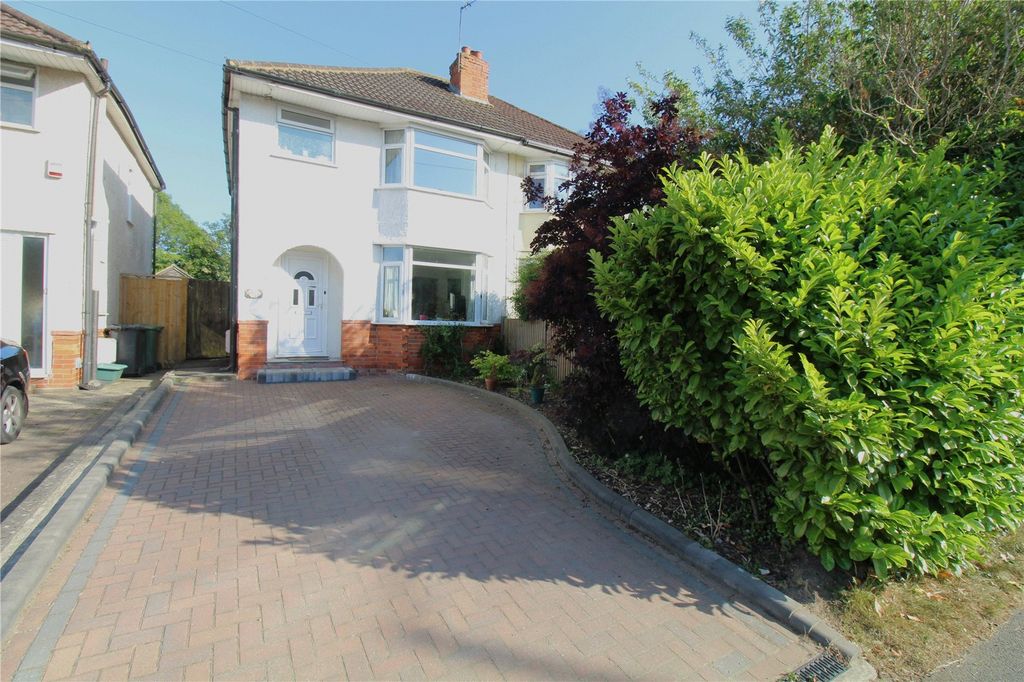 Property photo 1 of 18 Picture No. 01