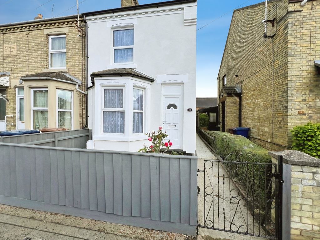Property photo 1 of 11