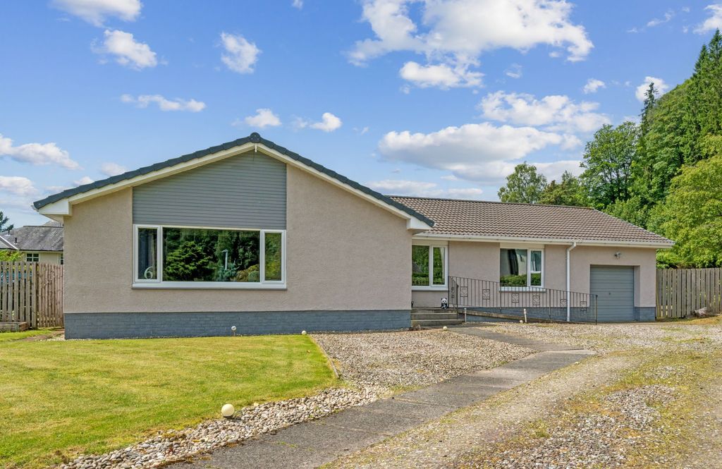 Property photo 1 of 26