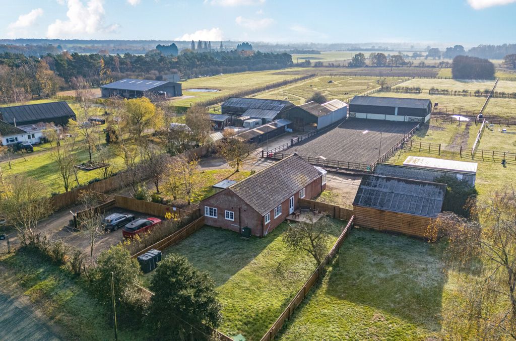 Property photo 1 of 29