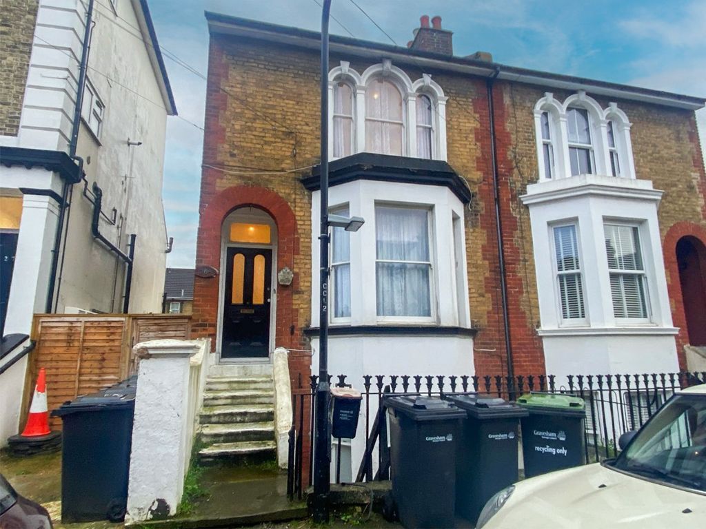 Property photo 1 of 7 3686571