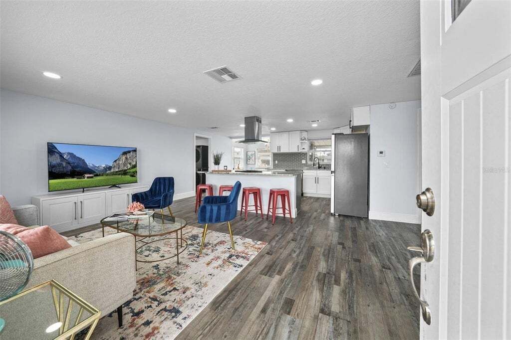 Property photo 3 of 20 <Alttext/>