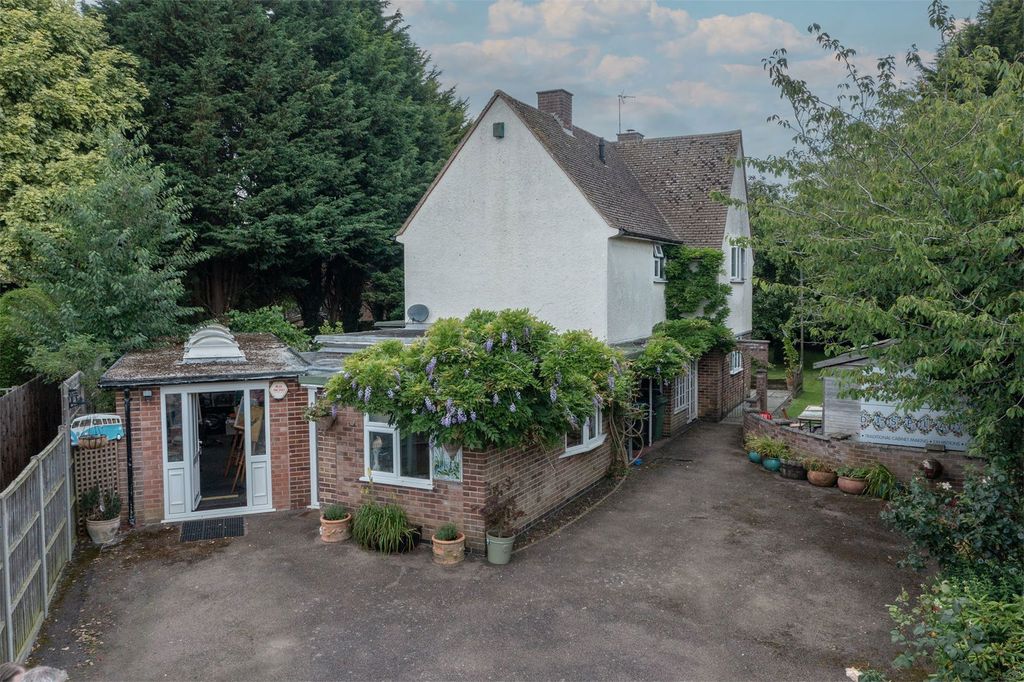 Property photo 1 of 27