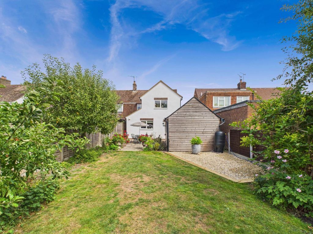 Property photo 2 of 22