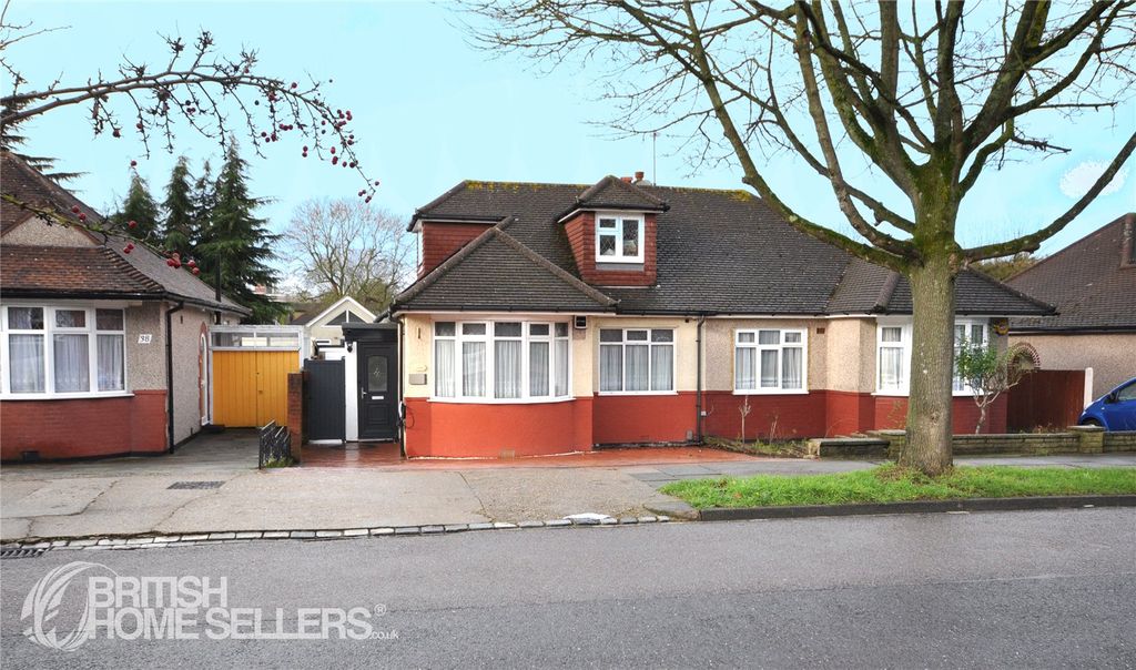 Property photo 2 of 19 Picture No. 25