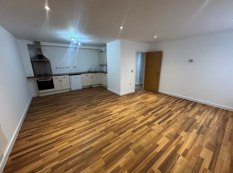 Property photo 3 of 4