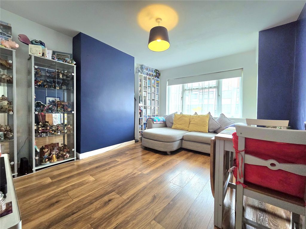 Property photo 3 of 18 Picture No. 07