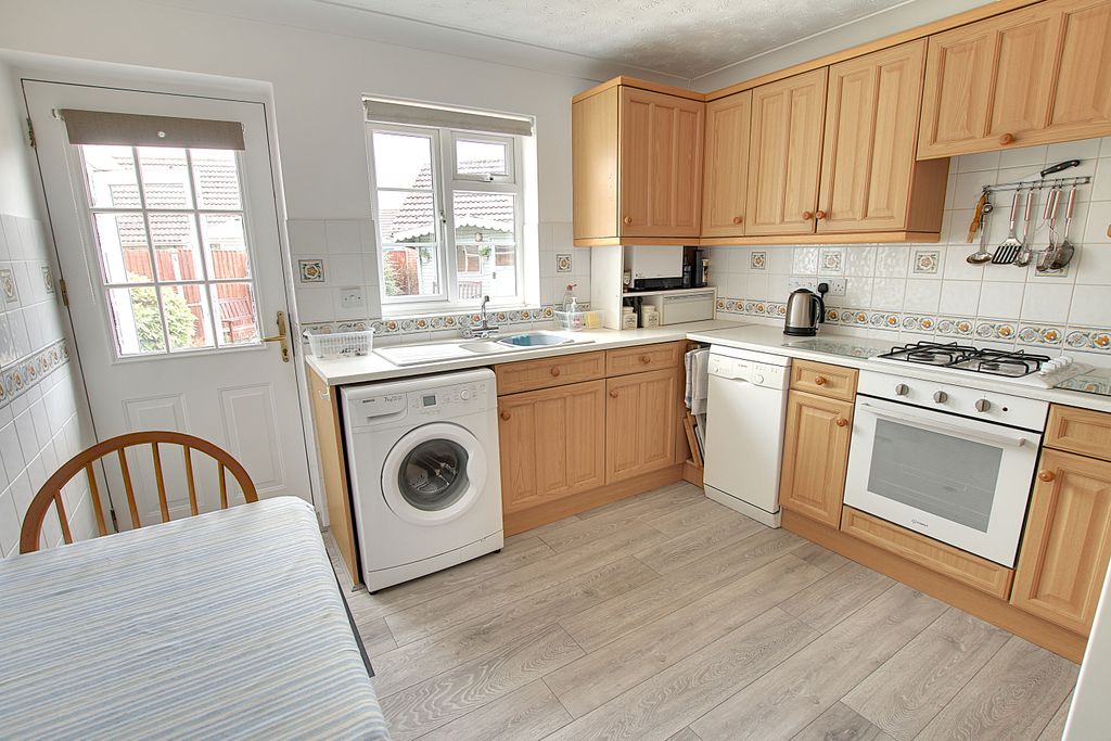 Property photo 2 of 13